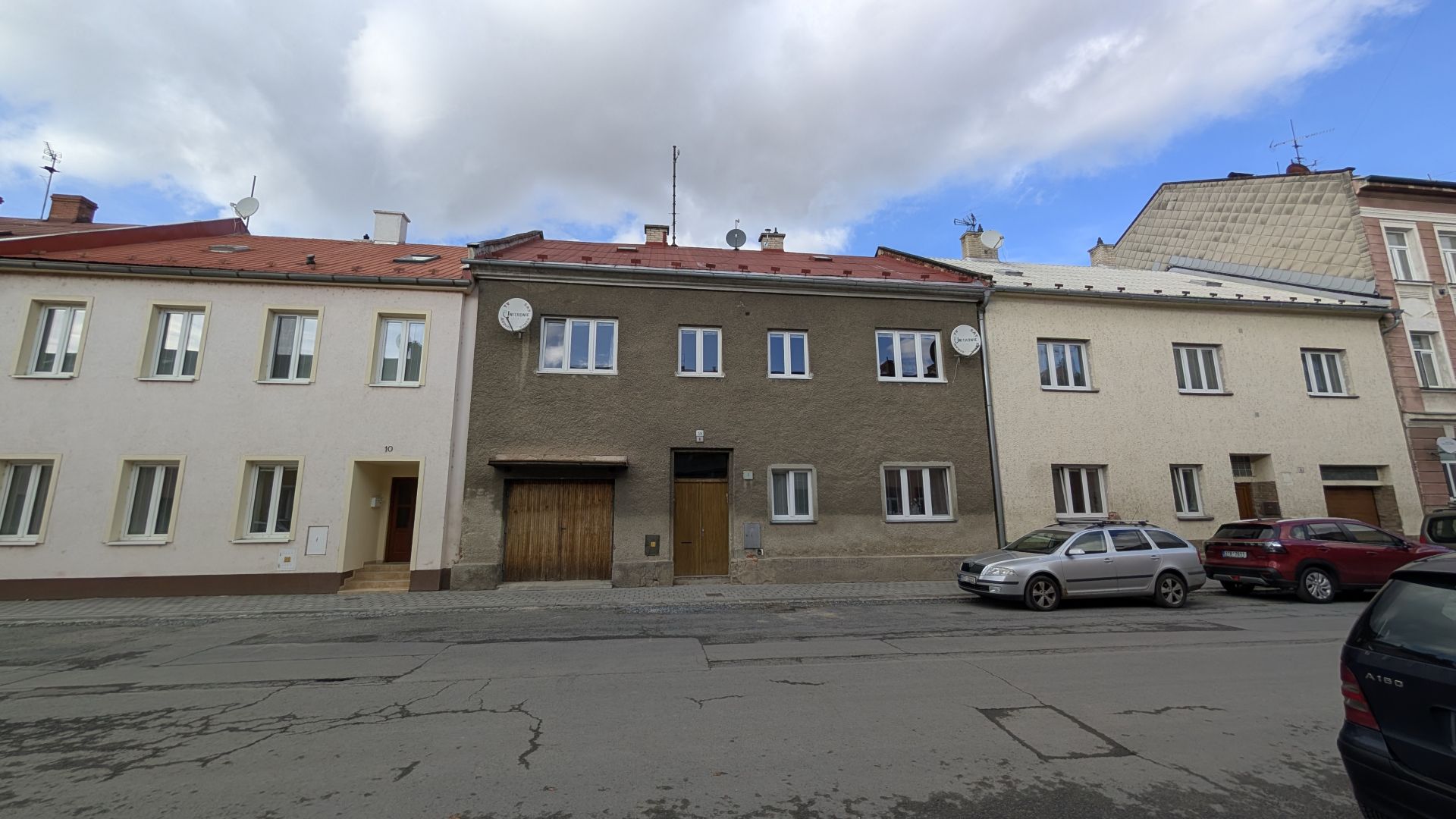 Prodej bytu 2+1 s garáží - Krnov ul. Libušina